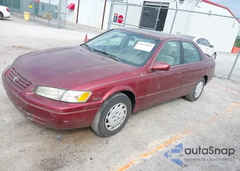 1999 Toyota Camry Le from USA, damaged, VIN 4T1BG22K2XU403782